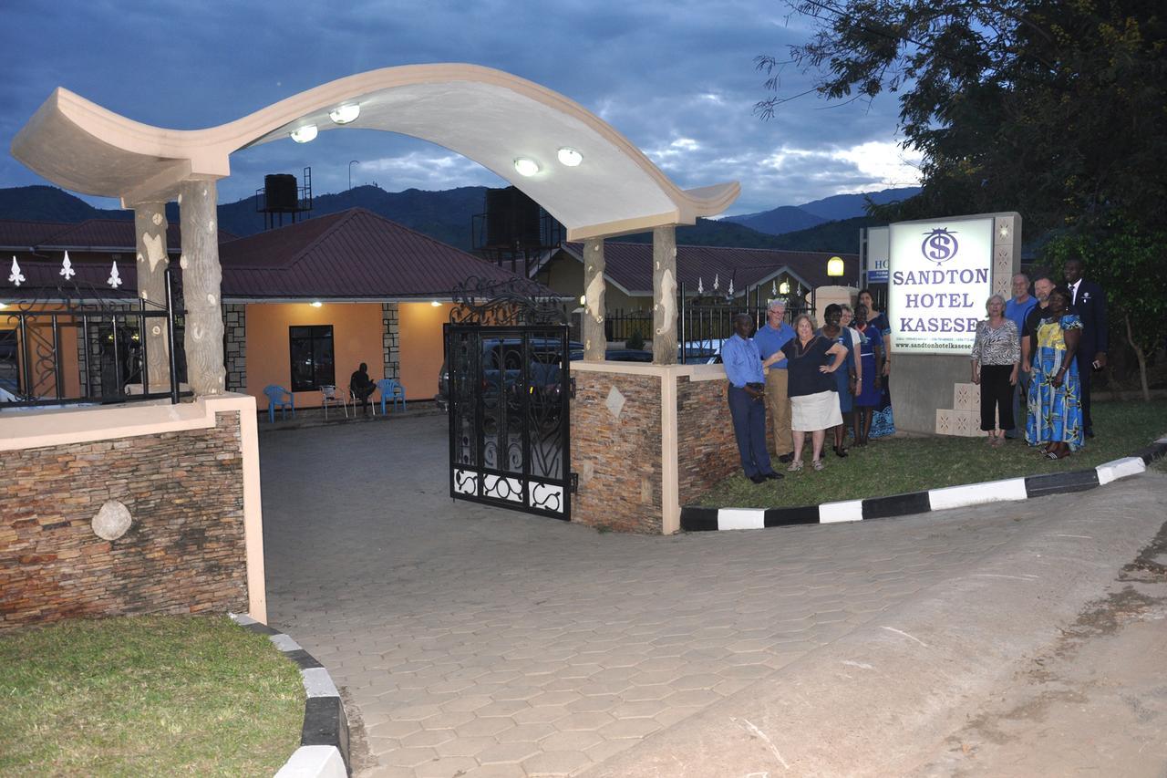 Sandton Hotel Kasese Dış mekan fotoğraf