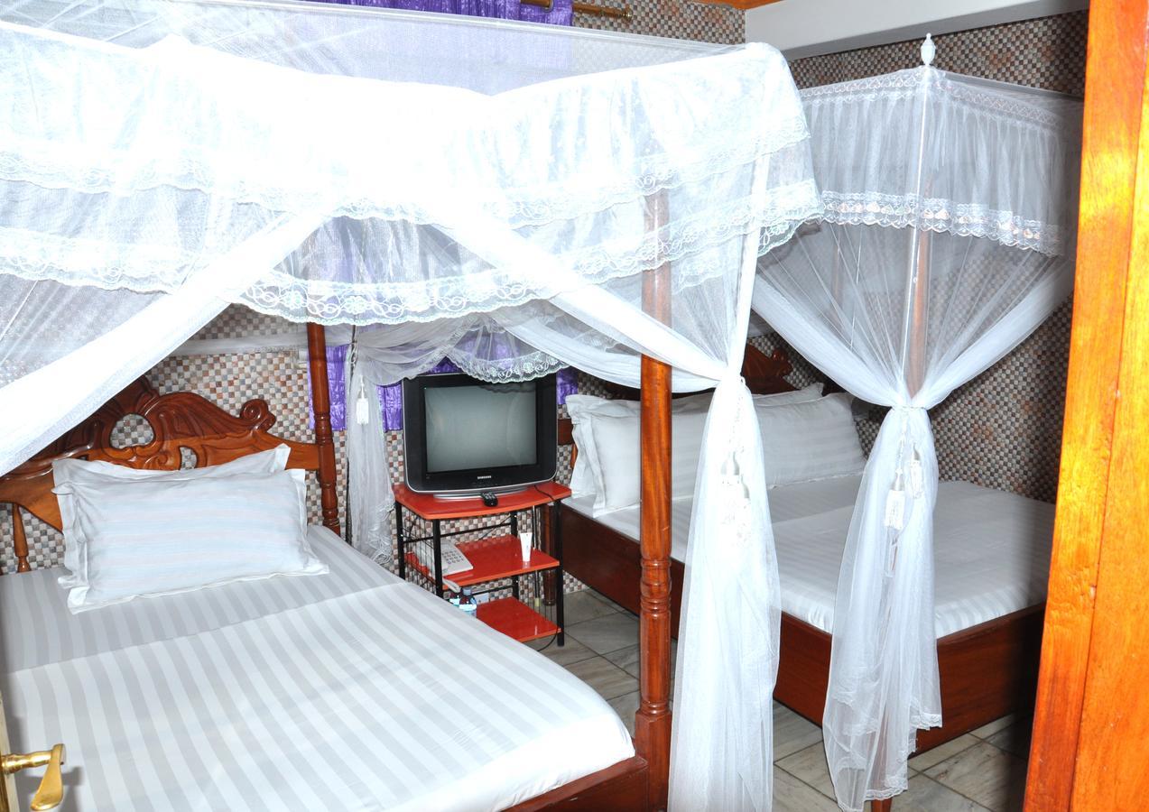 Sandton Hotel Kasese Dış mekan fotoğraf