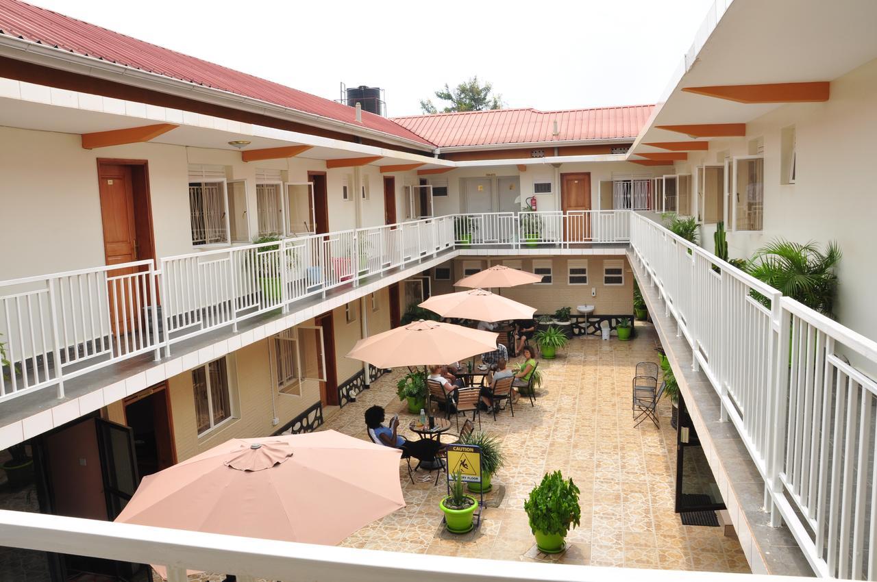 Sandton Hotel Kasese Dış mekan fotoğraf